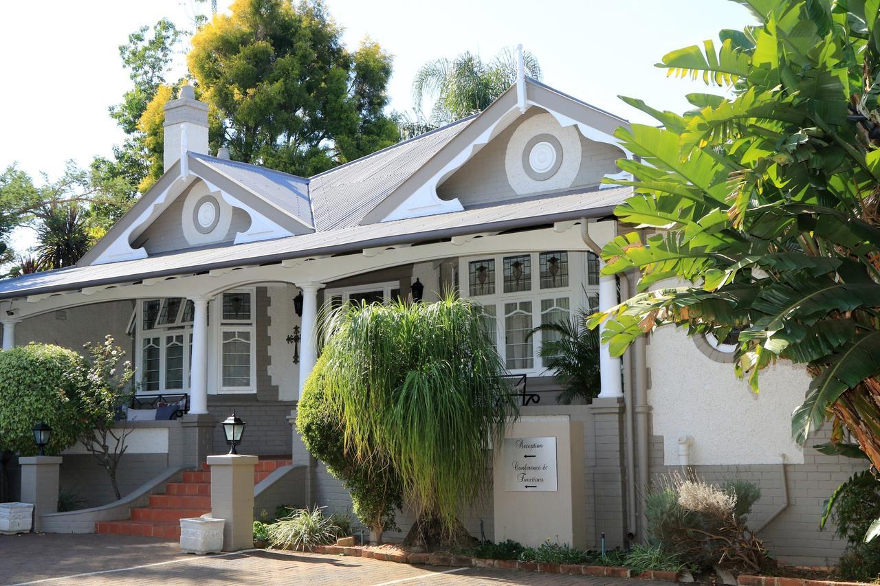 Oxford Lodge Vryheid Exterior foto