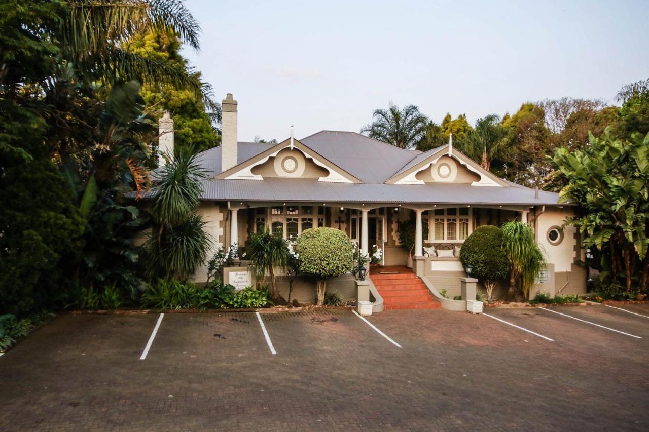 Oxford Lodge Vryheid Exterior foto